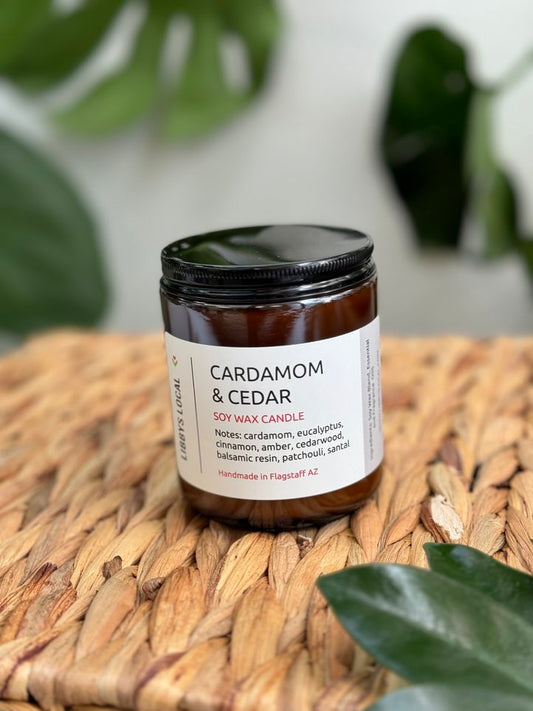 Cadamom & Cedar Candle